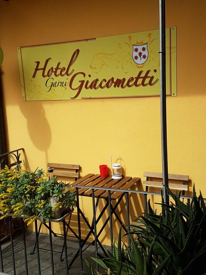 Garni Giacometti Locarno Exteriör bild